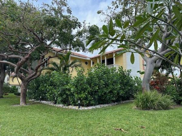 Sea Brook Place, 226 Seabreeze Cir, Jupiter, Florida 33477, image 1