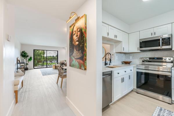 Huntington Lakes 5, 7290 Ashford Pl #303, Delray Beach, Florida 33446, image 1