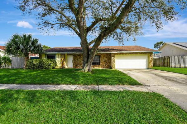 Springhill, 5401 Guildcrest St, Lake Worth Beach, Florida 33463, image 1