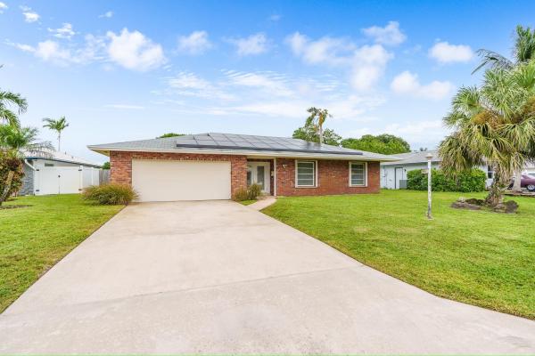 Golfview Harbour, 1361 SW 27th Ave, Boynton Beach, Florida 33426, image 1