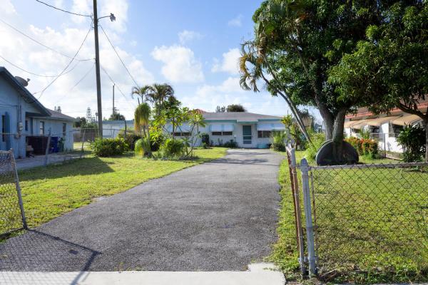 Riviera Beach No HOA, 1465 W 28th St, Riviera Beach, Florida 33404, image 1
