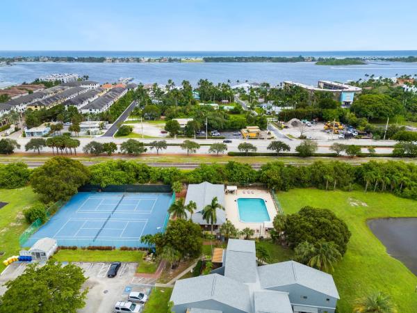 The Crossings Of Boynton Beach, 33 Crossings Cir #D, Boynton Beach, Florida 33435, image 1