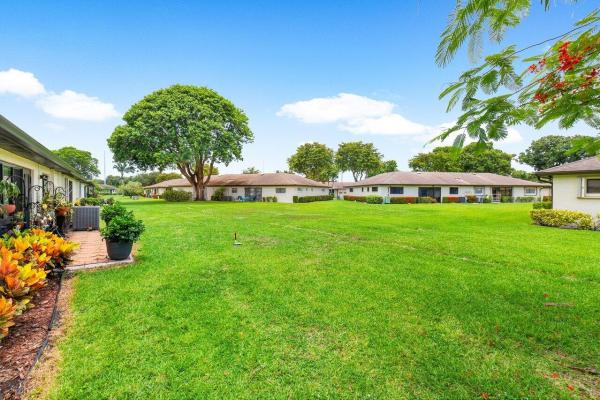 Greentree Villas, 10228 Dovewood Ln #B, Boynton Beach, Florida 33436, image 1