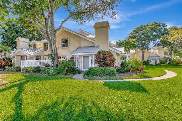 Wellesley At Boynton Beach, 1701 Chadwick Ct, Boynton Beach, Florida 33436, image 1