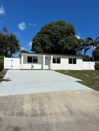 San Castle, 551 Oleander Rd, Lantana, Florida 33462, image 1