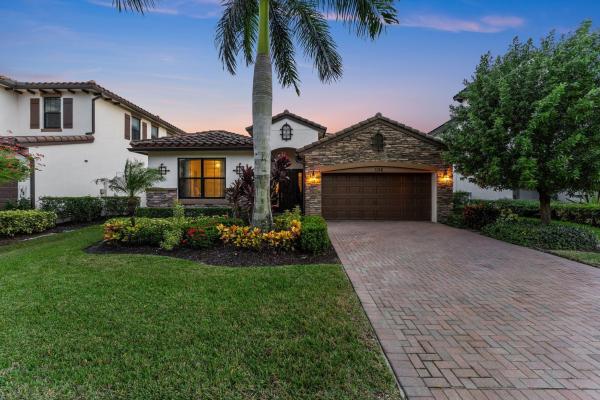 BellaSera, 1124 Whitcombe Dr, Royal Palm Beach, Florida 33411, image 1