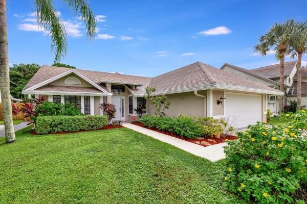 Meadowland Cove Of Wellington, 12993 Meadowbreeze Dr, Wellington, Florida 33414, image 1