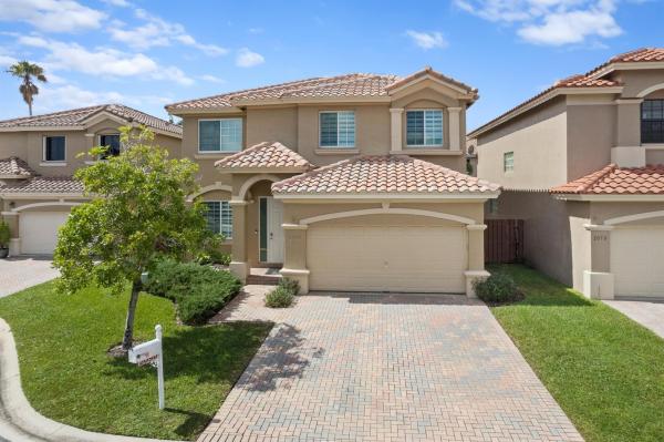 Victoria Lakes, 2050 NW 99th Ter, Pembroke Pines, Florida 33024, image 1