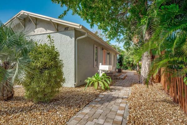 Lake Worth Town, 107 S K St, Lake Worth Beach, Florida 33460, image 1