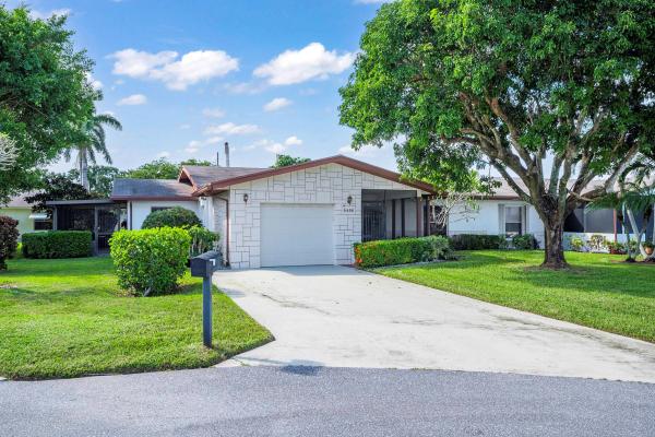 Delray Villas 4 & 5, 6496 Overland Dr, Delray Beach, Florida 33484, image 1