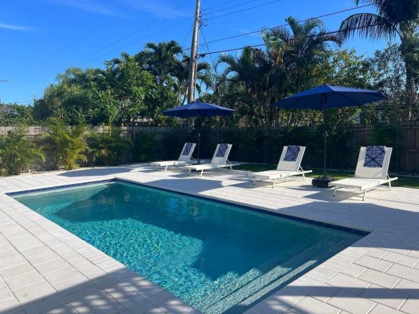 Broadmoor, 330 Macy St, West Palm Beach, Florida 33405, image 1