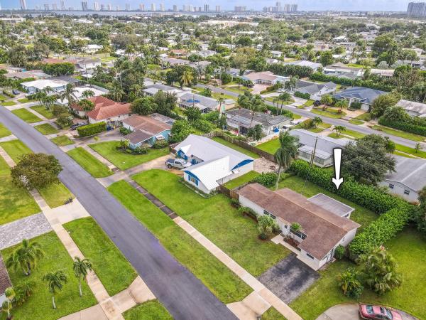 North Palm Beach Village, 528 Harbour Rd, North Palm Beach, Florida 33408, image 1