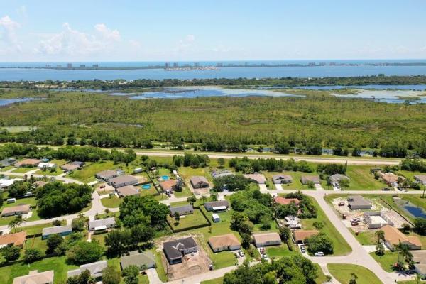 Sandhill Crossing, 2392 SE Charleston Dr, Port St. Lucie, Florida 34952, image 1