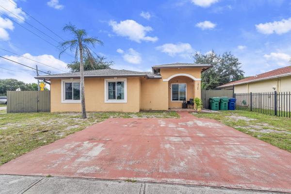 Golden Gardens, 19100 NW 32nd Ave, Miami Gardens, Florida 33056, image 1
