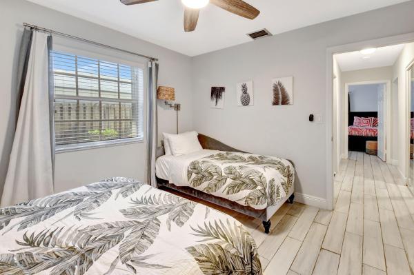 Grayson Heights, 3625 SE 2nd St, Boynton Beach, Florida 33435, image 3