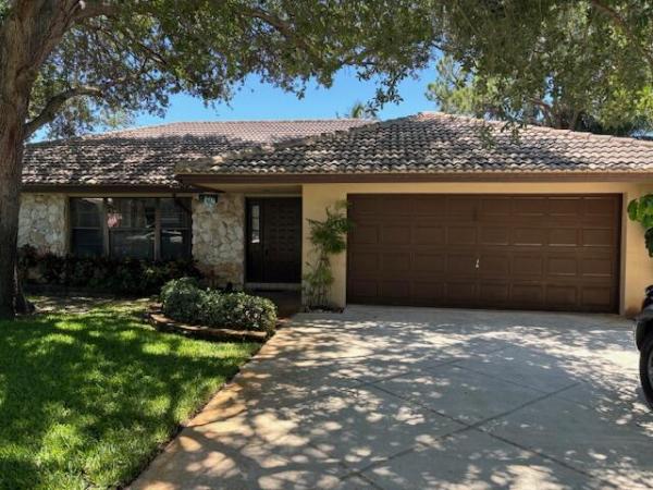 Riverside Pines, 4376 Colette Dr, Tequesta, Florida 33469, image 1