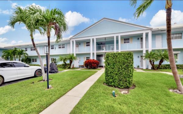 2401 NE 36th St #204, Lighthouse Point, Florida 33064, image 1