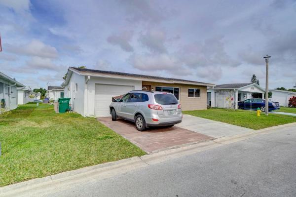 Paradise Gardens 2, 6805 NW 14th Pl, Margate, Florida 33063, image 1