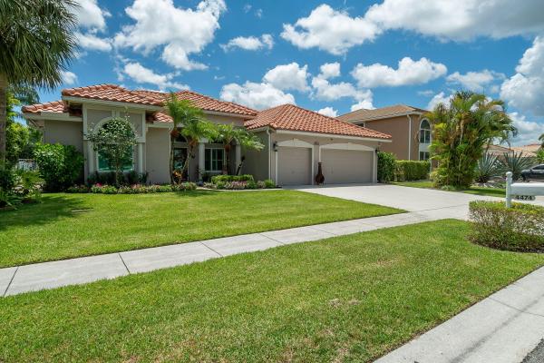 Regency Lake Estates, 4474 Danielson Dr, Lake Worth Beach, Florida 33467, image 1