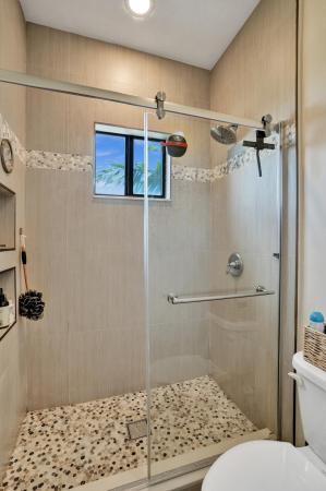 Eastside Village, 4220 N Dixie Hwy #71, Oakland Park, Florida 33334, image 3