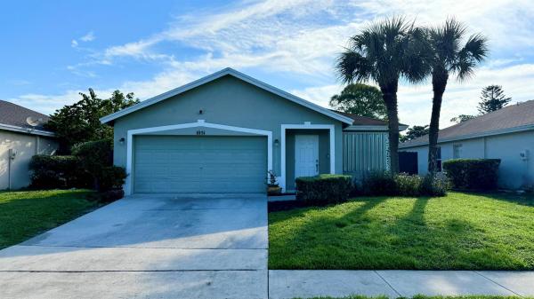 Park Hill Estates, 1051 Park Hill Dr, Haverhill, Florida 33417, image 1
