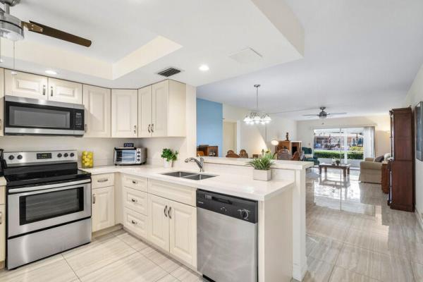 Granada Village, 2003 Granada Dr #B1, Coconut Creek, Florida 33066, image 1