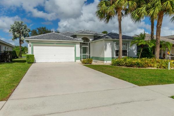 Lakefield North, 1621 Lakefield North Ct, Wellington, Florida 33414, image 1