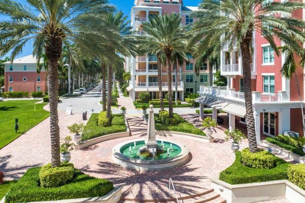 The Moorings At Lantana, 806 E Windward Way #207, Lantana, Florida 33462, image 1