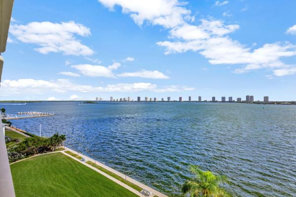 Lake Harbour Towers East, 801 Lake Shore Dr #704, Lake Park, Florida 33403, image 3