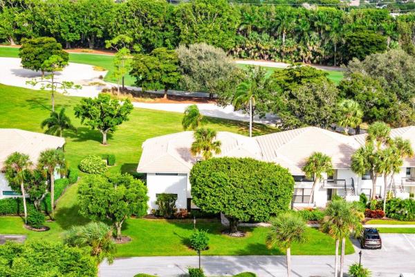 Green Heron, 3730 Quail Ridge Dr N, Boynton Beach, Florida 33436, image 2