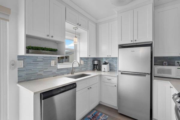 Ocean Park Manor, 6520 N Ocean Blvd #34, Ocean Ridge, Florida 33435, image 2
