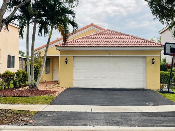 Magnolia Ridge, 4278 Magnolia Ridge Dr, Weston, Florida 33331, image 1