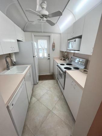 Villa Towers, 3640 N Ocean Dr #629, Riviera Beach, Florida 33404, image 1