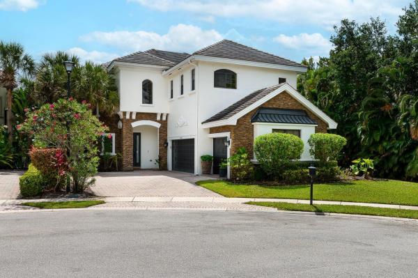 Versailles At Wellington, 10280 Medicis Pl, Wellington, Florida 33449, image 1