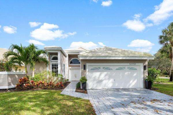 Eastpointe Country Club, 12751 Oak Knoll Dr, Palm Beach Gardens, Florida 33418, image 1