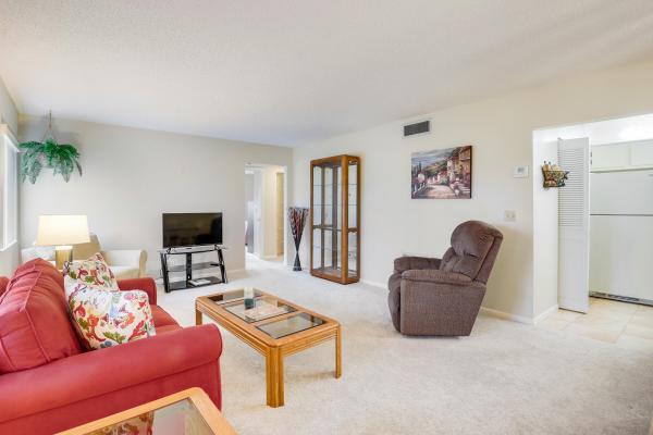 Pine Ridge North 1, 529 Shady Pine Way #C1, Greenacres, Florida 33415, image 3