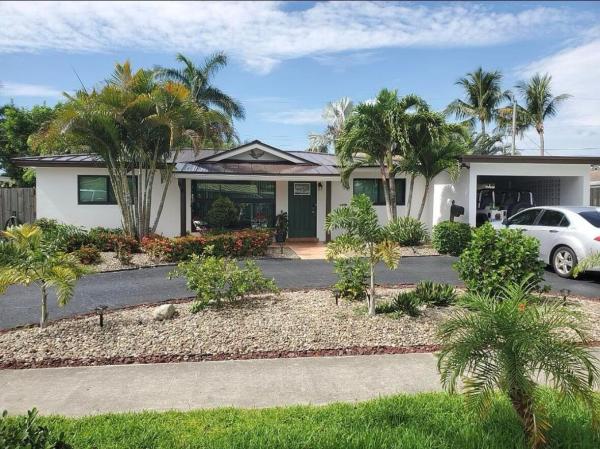 Floresta Estates, 804 SE 14th St, Deerfield Beach, Florida 33441, image 1