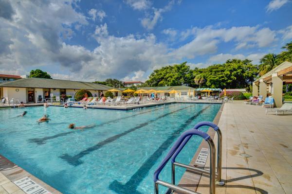 Antigua Village, 2501 Antigua Ter #J1, Coconut Creek, Florida 33066, image 2