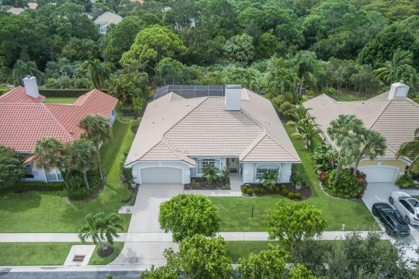 The Estates At Crystal Pointe, 13387 Miles Standish Prt, Palm Beach Gardens, Florida 33410, image 2