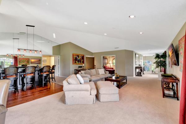 Legends, 227 Legendary Cir, Palm Beach Gardens, Florida 33418, image 1