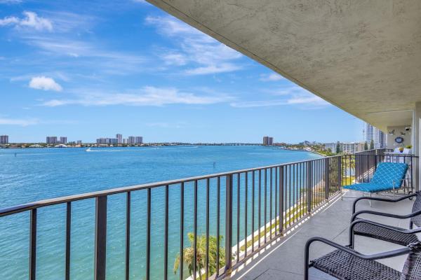 Lake Harbour Towers East, 801 Lake Shore Dr #802, Lake Park, Florida 33403, image 1