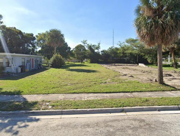 Lake Avenue, 1120 9th St, West Palm Beach, Florida 33401, image 1