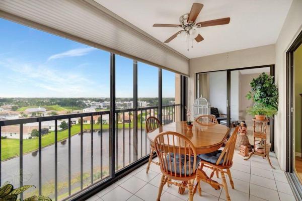 Huntington Lakes 5, 7260 Kinghurst Dr #806, Delray Beach, Florida 33446, image 1