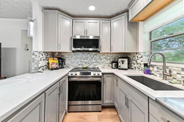 Century Village East, 204 Ellesmere D, Deerfield Beach, Florida 33442, image 3