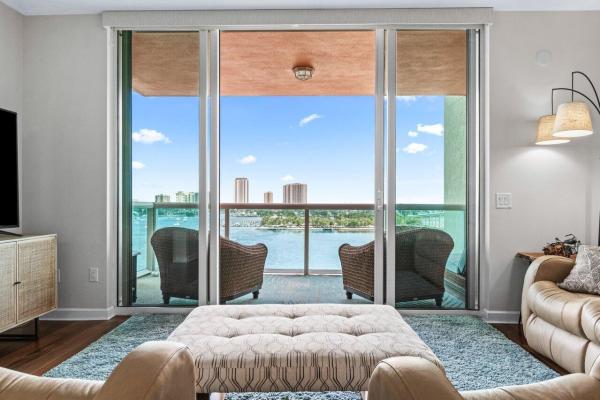 Marina Grande Club & Residences, 2640 Lake Shore Dr #908, Riviera Beach, Florida 33404, image 1