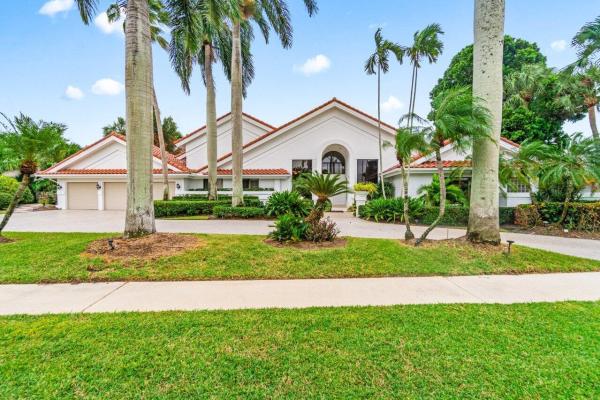 Bocaire Country Club, 4335 Bocaire Blvd, Boca Raton, Florida 33487, image 1