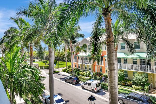 The Moorings At Lantana, 804 E Windward Way #309, Lantana, Florida 33462, image 2