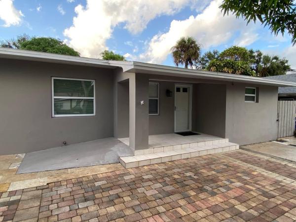 Pinewood, 1007 Mayflower Rd, Fort Pierce, Florida 34950, image 1