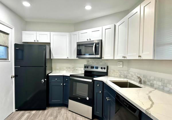6 Greenway Vlg #212, Royal Palm Beach, Florida 33411, image 1