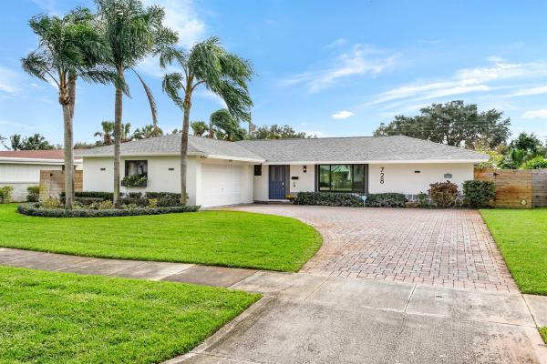 North Palm Beach Village, 728 Robin Way, North Palm Beach, Florida 33408, image 1